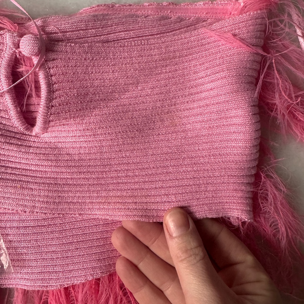 Urban Outfitters Pink Feathered bandeau - Picture 3 of 4